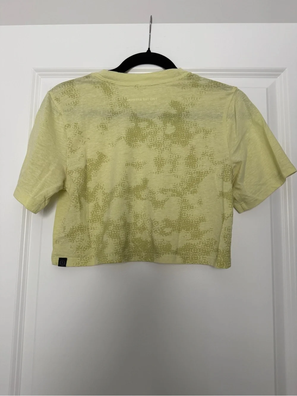lululemon athletica Pale Lemon Cropped Tee